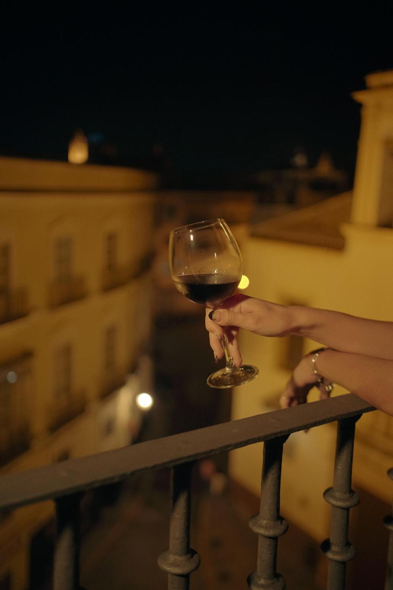 Casa Palacio La Casa Blanca Suites Seville Ngoại thất bức ảnh